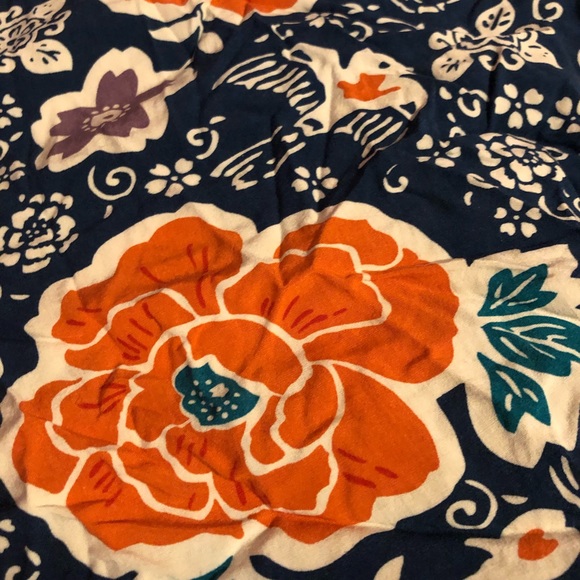 Summer Top - Picture 2 of 4